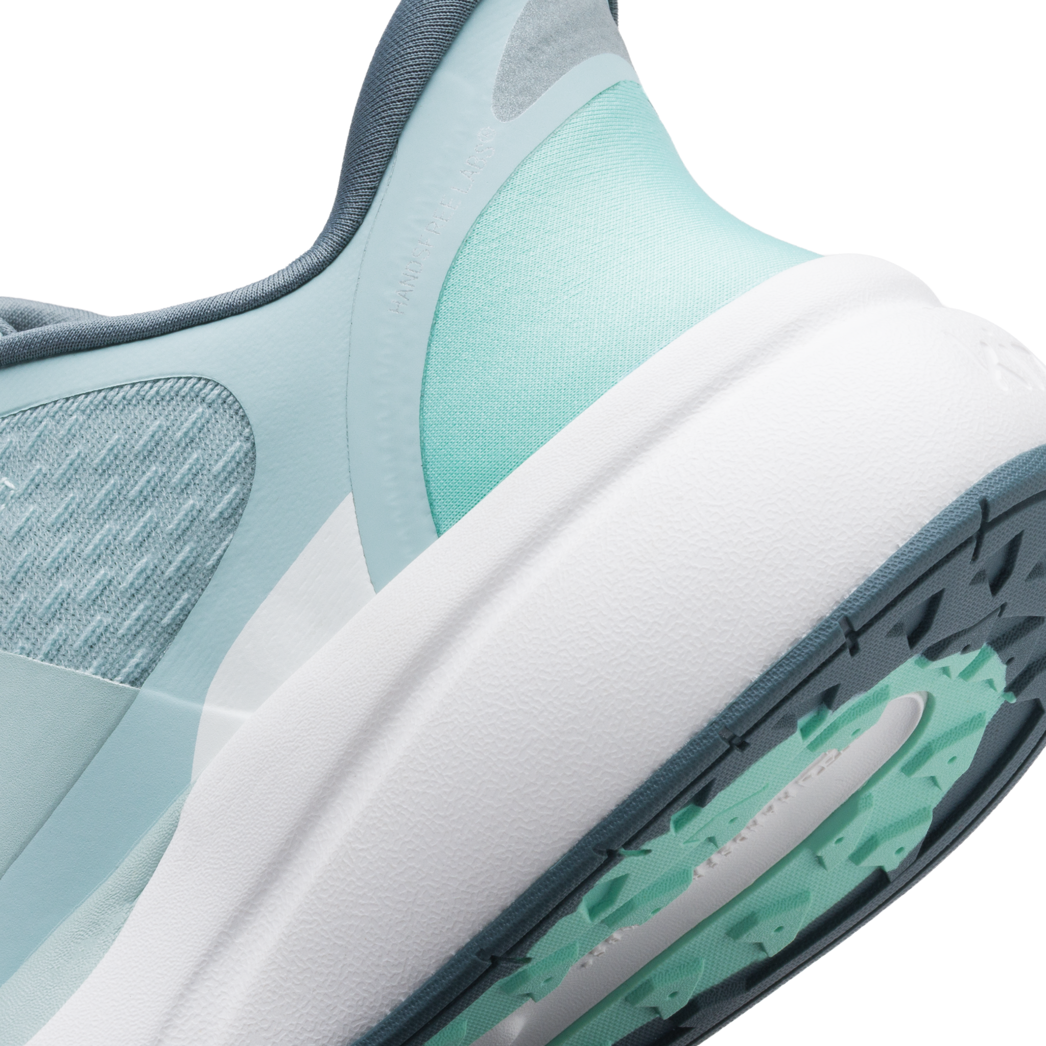 Women's Freedom Run 跑鞋